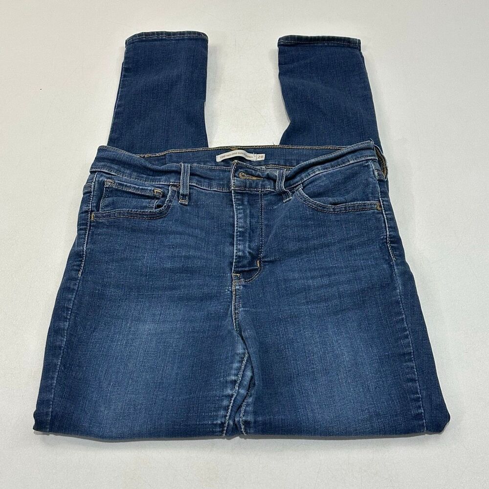 Levi's Women's 720 High Rise Super Skinny Slim Jeans Medium Blue Denim, Size 28
